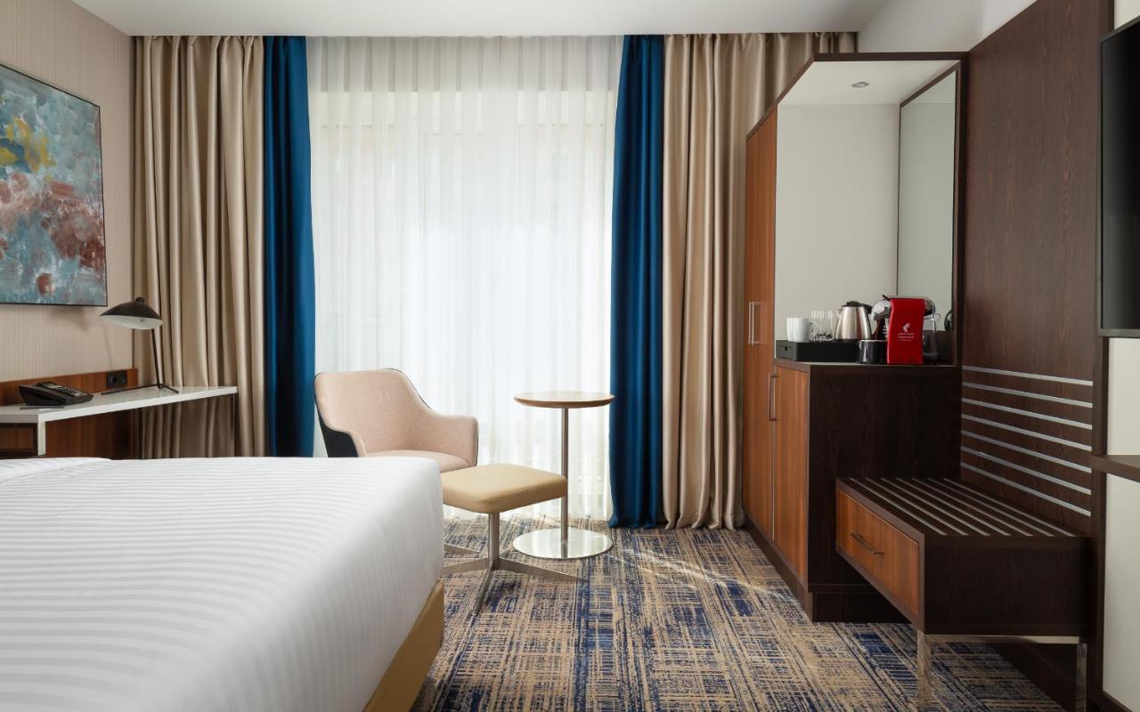 Courtyard By Marriott Tashkent Hotel Eksteriør billede