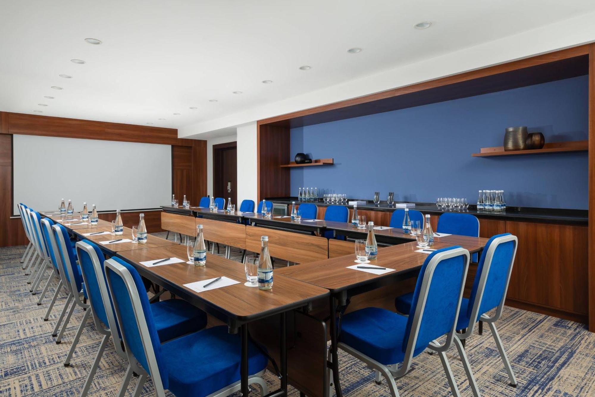 Courtyard By Marriott Tashkent Hotel Eksteriør billede