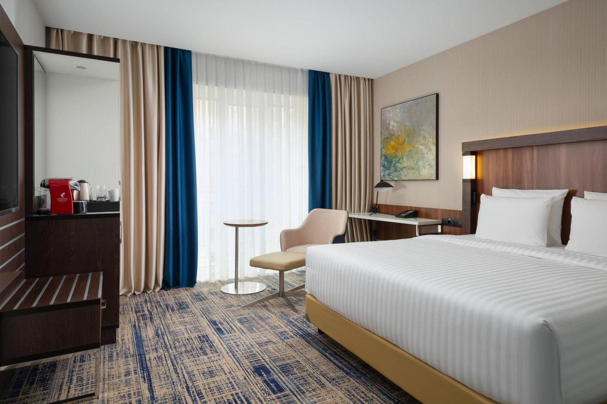 Courtyard By Marriott Tashkent Hotel Eksteriør billede