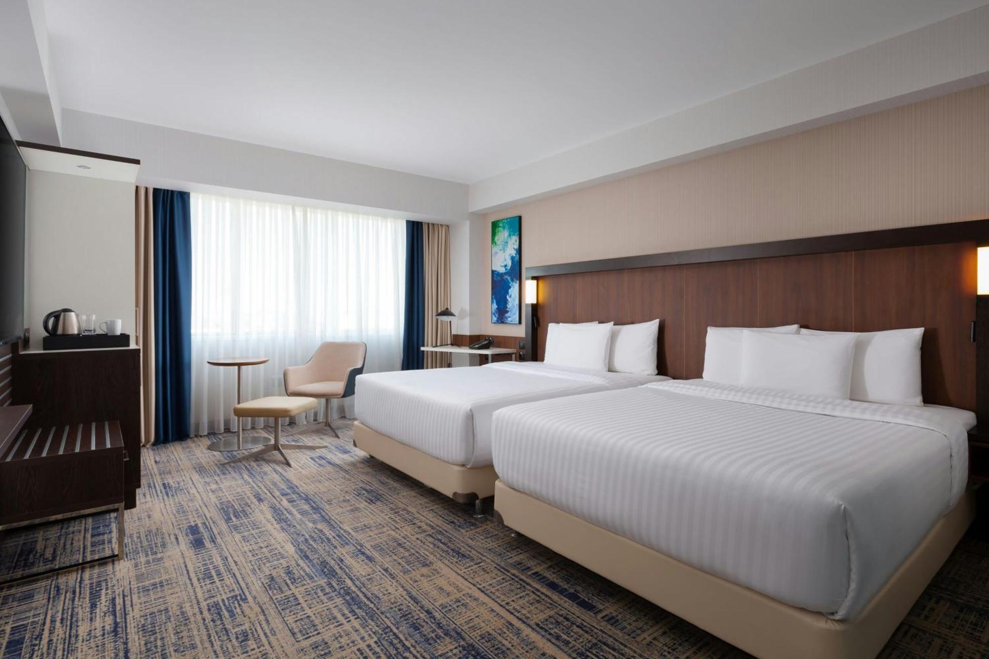 Courtyard By Marriott Tashkent Hotel Eksteriør billede