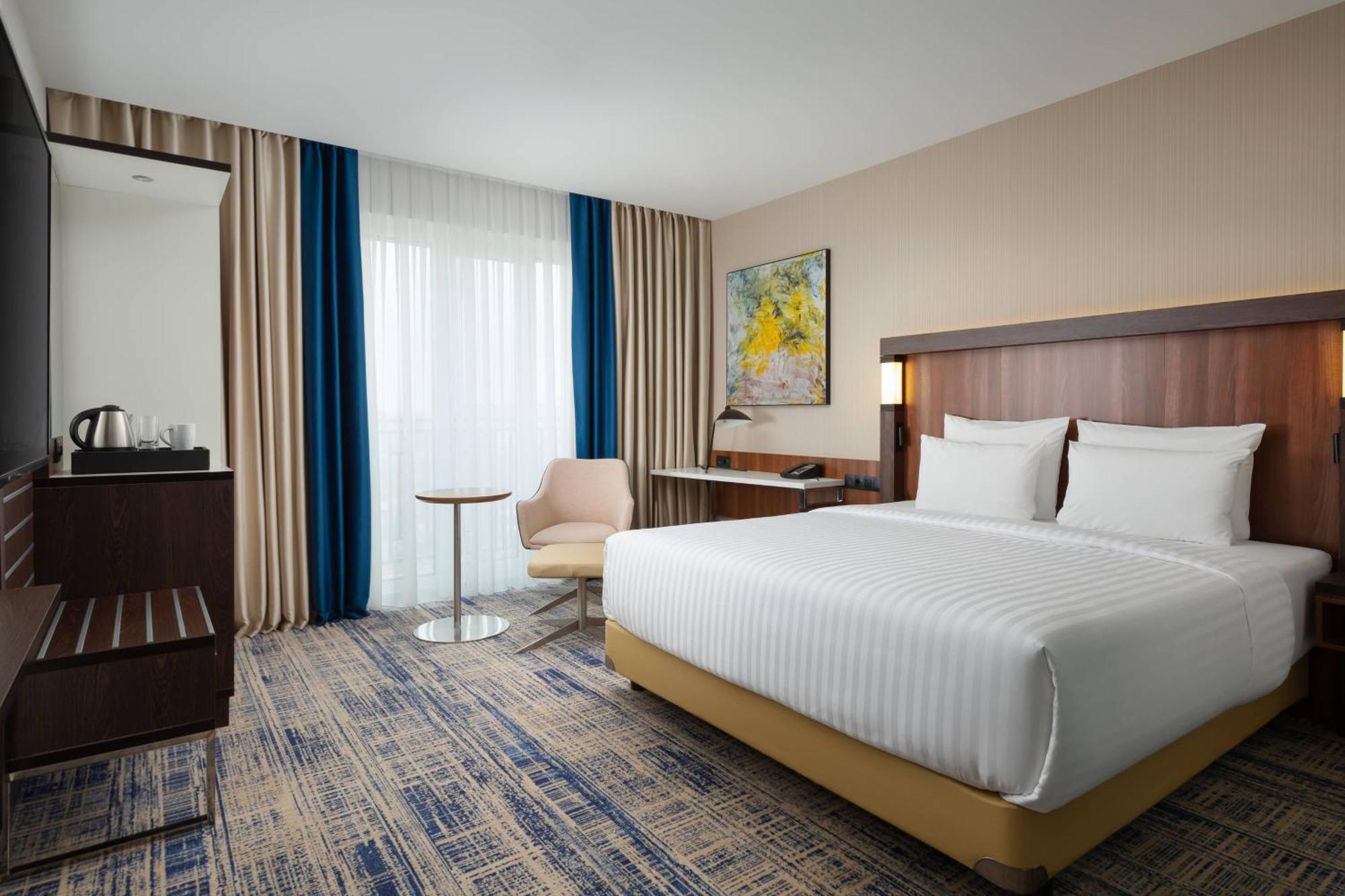 Courtyard By Marriott Tashkent Hotel Eksteriør billede