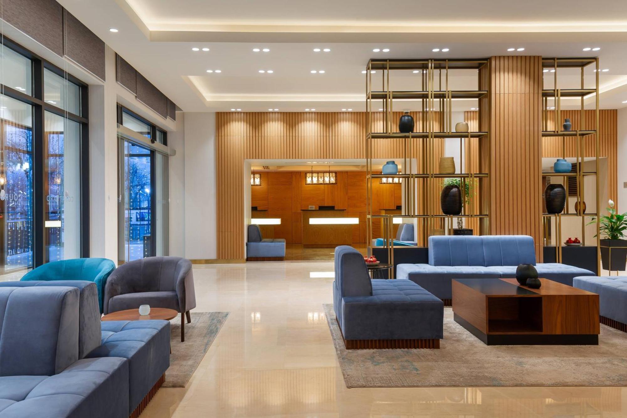 Courtyard By Marriott Tashkent Hotel Eksteriør billede